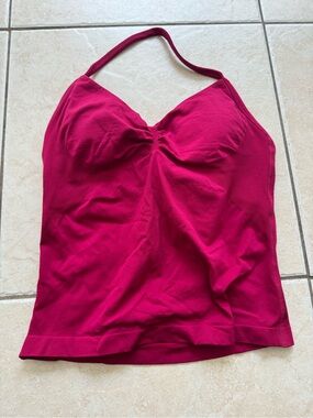 Hot pink halter backless gym top with built in bra